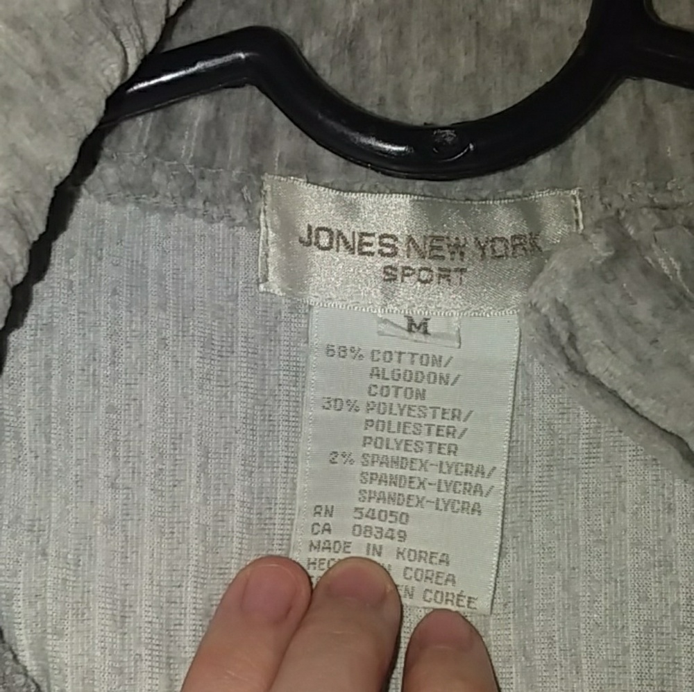 pullover - Picture 2 of 2